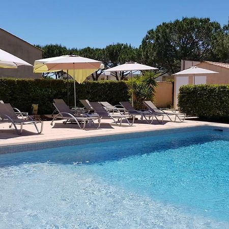 Hôtel Le Galoubet Villeneuve-Loubet Extérieur photo