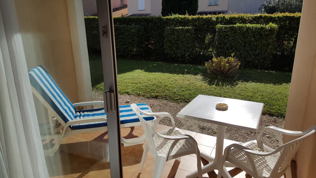 Hôtel Le Galoubet Villeneuve-Loubet Extérieur photo