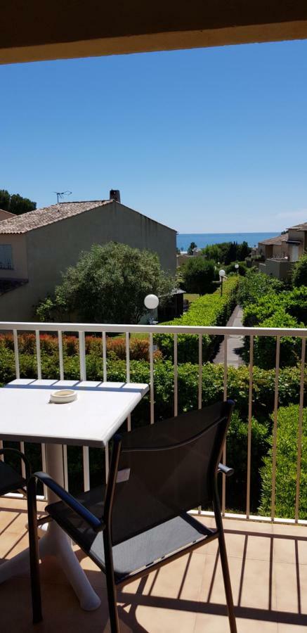 Hôtel Le Galoubet Villeneuve-Loubet Extérieur photo