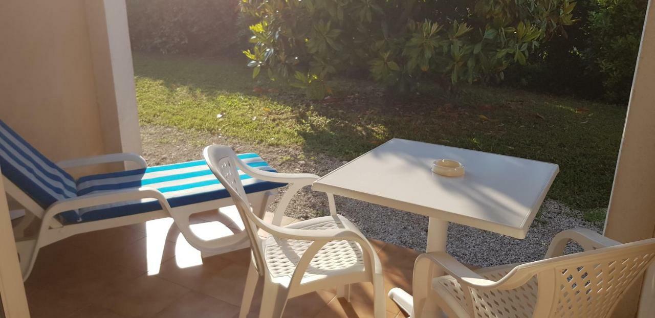 Hôtel Le Galoubet Villeneuve-Loubet Extérieur photo